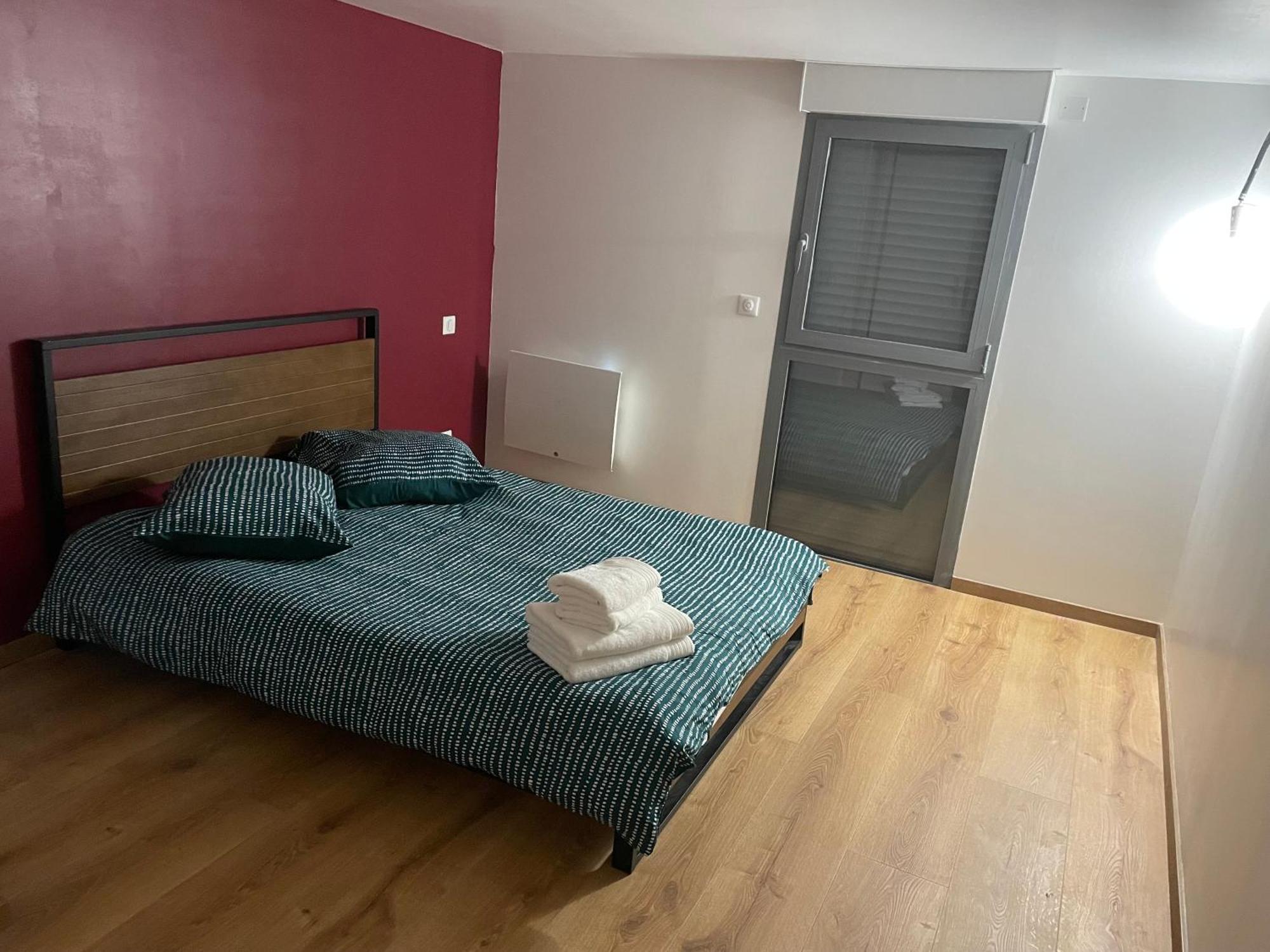 Ferienwohnung Apparemment Choucas Bagnères-de-Bigorre Exterior foto
